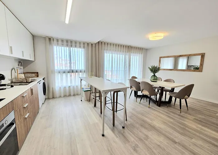 Garajau Palace Sea View I * קאניקו